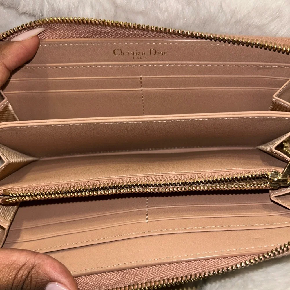 Christian Dior Blush Pink‎ Grained Leather Zippy Wallet